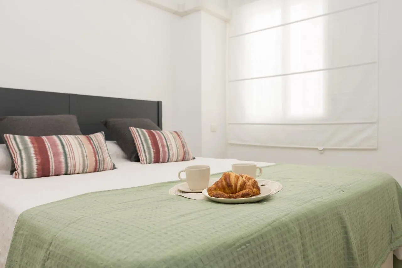 Precioso Apartamento Con Habitacion Separada En Centro Historico De Malaga