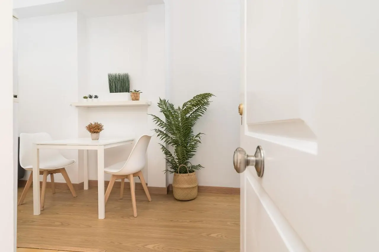 Precioso Apartamento Con Habitacion Separada En Centro Historico De Malaga 0*,