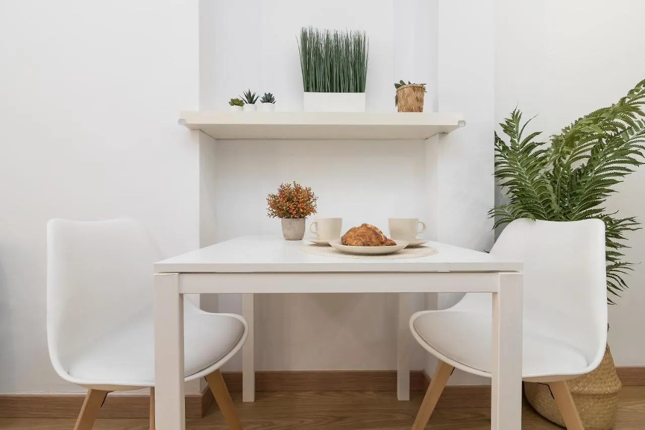 Apartment Precioso Apartamento Con Habitacion Separada En Centro Historico De Malaga